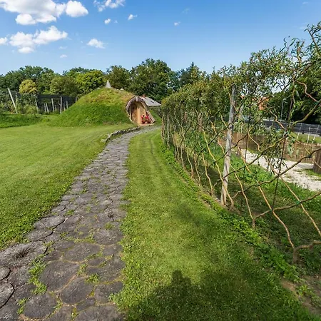 Apartma Zemljanka *